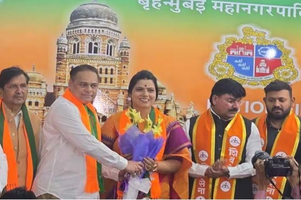 महाराष्ट्र : भाजपा की रितु तावड़े होंगी मुंबई की मेयर, शिंदे गुट के संजय घाड़ी डिप्टी मेयर
