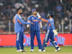 वरुण व सूर्या