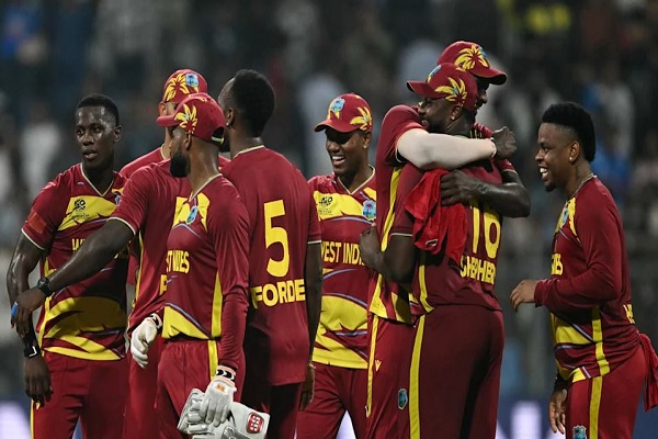 ICC टी20 विश्व कप : वेस्टइंडीज को इंग्लैंड पर एक दशक बाद मिली जीत, अंग्रेज 30 रनों से हारे
