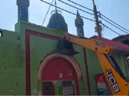 संभल में मदरसे पर बुलडोजर एक्शन