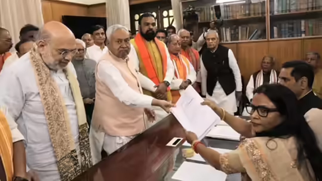 राज्यसभा चुनाव : सीएम नीतीश व भाजपा अध्यक्ष ने किया नामांकन, अमित शाह समेत NDA के कई नेता रहे मौजूद