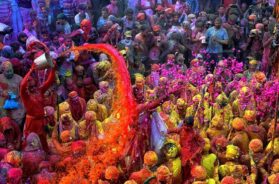 holi