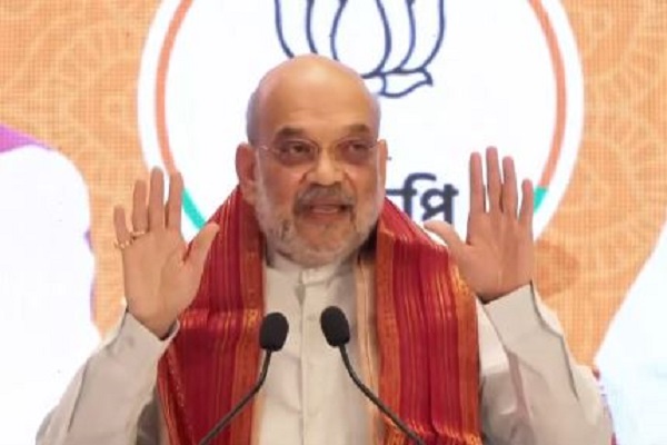 पश्चिम बंगाल चुनाव : अमित शाह ने TMC के 15 वर्षों के शासन पर जारी की चार्जशीट, बोले- अब बंगाल की बारी