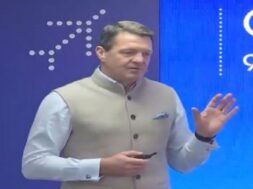 इंडिगो सीईओ का इस्तीफा