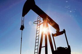 कच्चे तेल का बाजार गिरा