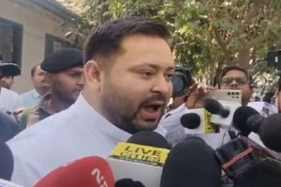 तेजस्वी यादव