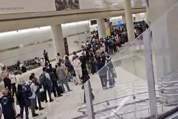 दुबई में भारतीय दूतावास ने जारी की एडवाइजरी, नागरिकों को गैर-जरूरी यात्रा न करने की दी सलाह