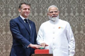 पीएम मोदी और इमैनुएल मैक्रों