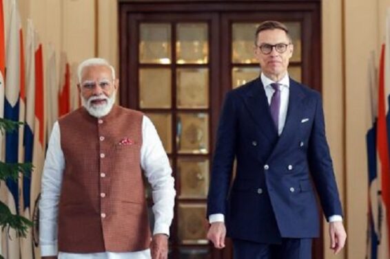 पीएम मोदी और डॉ. एलेक्जेंडर स्टब