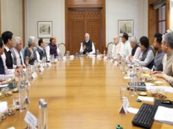 पीएम मोदी की समीक्षा बैठक