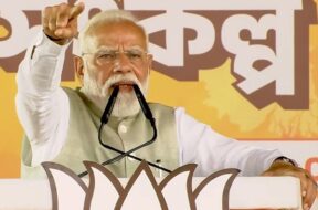 पीएम मोदी बंगाल में