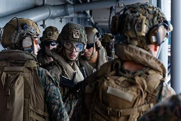 ईरानी बमबारी के बीच अमेरिका का बड़ा एक्शन, मिडिल ईस्ट में उतारे 3500 सैनिक