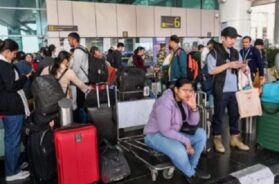 फ्लाइट्स रद होने की सूचना