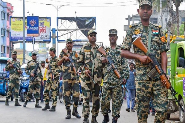 केंद्रीय सुरक्षा बलों के कड़े पहरे में होगा बंगाल विधानसभा चुनाव, 20 राज्यों से बुलाई गईं 2400 कम्पनियां