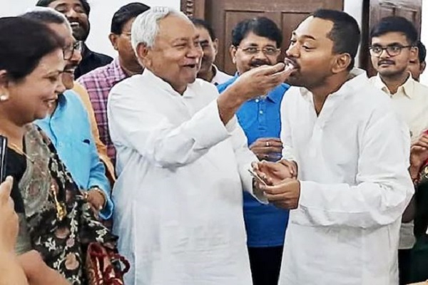 बिहार में बड़े सियासी उलटफेर की अटकलें : नीतीश जाएंगे राज्यसभा, बेटे निशांत बनेंगे डिप्टी सीएम?