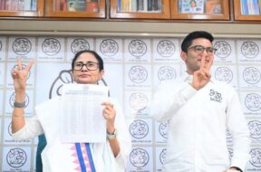 ममता बनर्जी और अभिषेक बनर्जी