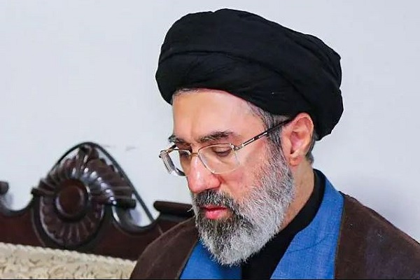 ईरान के नए सुप्रीम लीडर मोजतबा खामेनेई का राष्ट्र के नाम पहला संदेश- खाड़ी देशों पर हमले नहीं रुकेंगे, स्ट्रेट ऑफ होर्मुज भी बंद रखेंगे