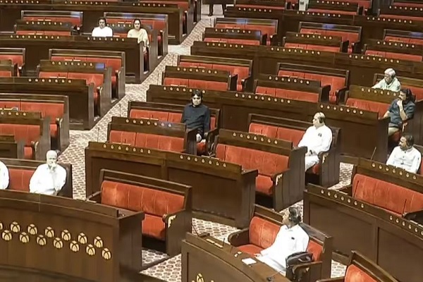 धर्म के आधार पर OBC आरक्षण के कथित दुरुपयोग पर राज्यसभा से विपक्ष का बहिर्गमन
