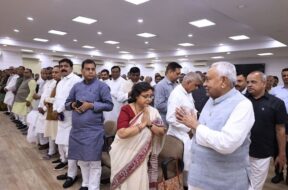 सीएम आवास में जदयू की बैठक