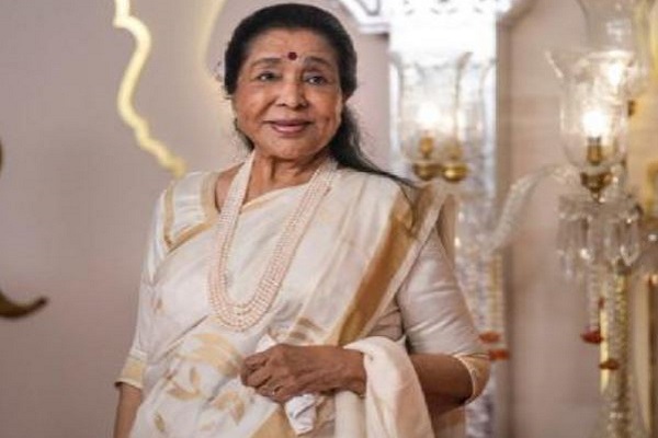 मुंबई : शिवाजी पार्क में सोमवार को होगा आशा भोसले का अंतिम संस्कार