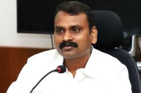 एल मुरुगन