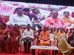 गोरखपुर में नारी शक्त वंदन सम्मेलन