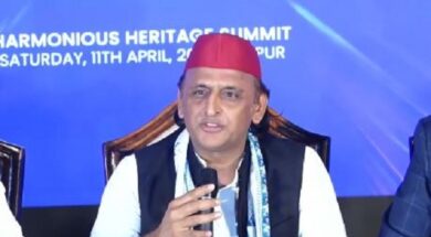 जयपुर में अखिलेश की पीसी1