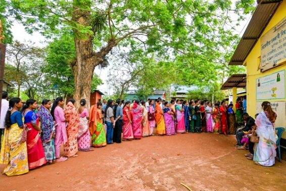 तीन राज्यों में रिकॉर्ड मतदान