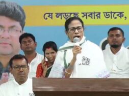 मुर्शिदाबाद में ममता बनर्जी