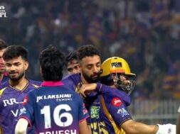 रिंकू को चूमते रहाणे