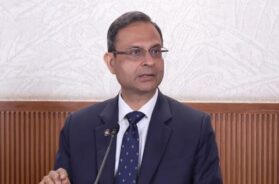 संजय मल्होत्रा