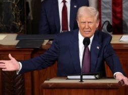 होर्मुज की नाकेबंदी की ट्रंप की घोषणा