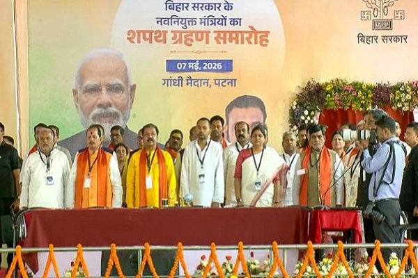 बिहार में सम्राट चौधरी मंत्रिमंडल का विस्तार : निशांत कुमार सहित 32 विधायकों ने ली पद व गोपनीयता की शपथ