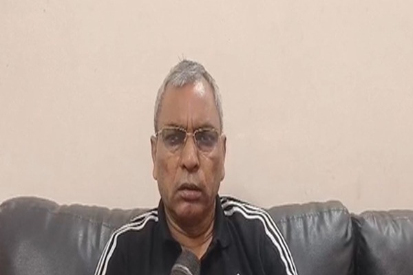 ओम प्रकाश राजभर का अखिलेश यादव पर तंज, ‘झूठ बोलने का ठेका ले लिए हैं’