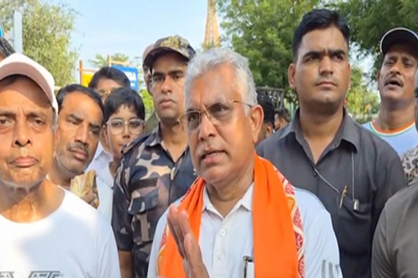मुख्यमंत्री की कुर्सी आपकी पैतृक संपत्ति नहीं, दिलीप घोष ने किया ममता बनर्जी पर पलवार
