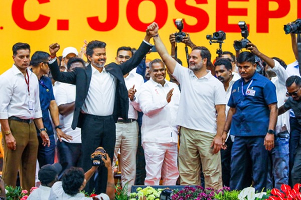 तमिलनाडु मंत्रिमंलड में कांग्रेस के खेमे से बन सकते हैं दो मंत्री, पांच विधायकों ने दिया है समर्थन, जानें पूरा समीकरण