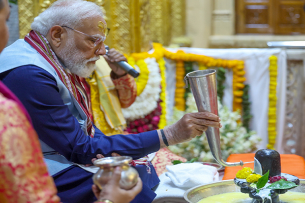 ‘विकास भी, विरासत भी’… सोमनाथ मंदिर के पुनर्निर्माण की 75वीं वर्षगांठ पर प्रधानमंत्री मोदी ने लिखा लेख