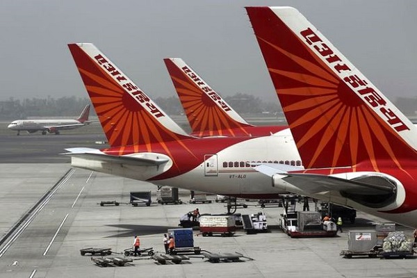 एअर इंडिया ने 100 से ज्यादा साप्ताहिक अंतरराष्ट्रीय उड़ानें रद कीं, 7 रूट्स पर सेवाएं अस्थायी रूप से बंद