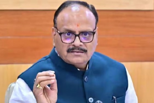 यूपी : स्वास्थ्य विभाग में भ्रष्टाचार और लापरवाही पर राज्य सरकार की बड़ी काररवाई, 5 चिकित्साधिकारी सेवा से बर्खास्त