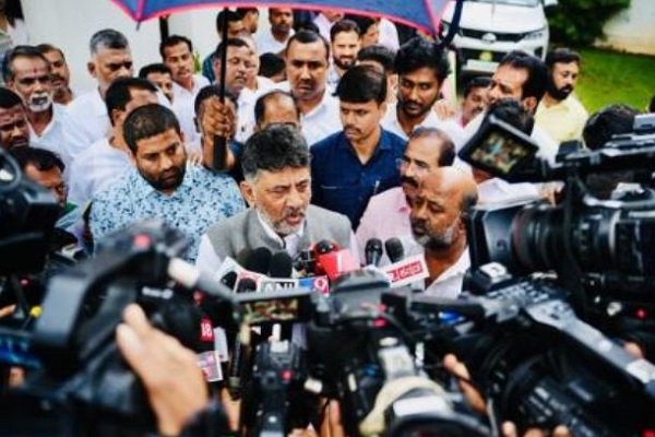डीके शिवकुमार 3 जून को लेंगे कर्नाटक के मुख्यमंत्री पद की शपथ, ‘ग्लास हाउस’ में होगा शपथ-ग्रहण समारोह