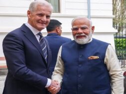 पीएम मोदी और नॉर्वे के पीएम योनस 1