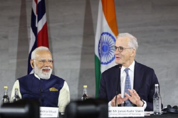 पीएम मोदी ने नॉर्वे के अपने समकक्ष योनस स्टोरा से की द्विपक्षीय वार्ता, ग्रीन रणनीतिक साझेदारी पर सहमति