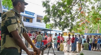 बंगाल में 15 बूथो पर पुनर्मतदान