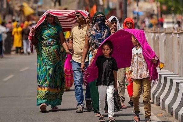 यूपी : प्रयागराज सहित 11 जिलों में दो दिनों तक हीटवेव का रेड अलर्ट, योगी सरकार एक्शन मोड में