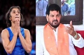 विनेश फोगाट व बृजभूषण शरण सिंह