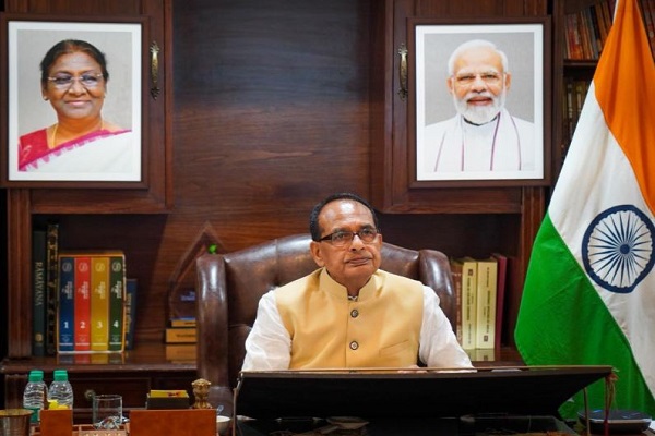 धरती मां को बचाने का राष्ट्रीय संकल्प : सोमवार को रायसेन से शुरू होगा ‘खेत बचाओ अभियान’