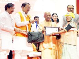 श्रमवीर गौरव समारोह