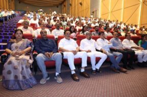 सी आर पाटिल ने सुनी ‘मन की बात’