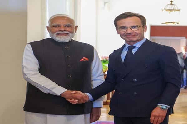 पीएम मोदी की स्वीडन यात्रा सफल : नॉर्वे के लिए हुए रवाना, विदेश मंत्रालय ने गिनाई प्रमुख उपलब्धियां