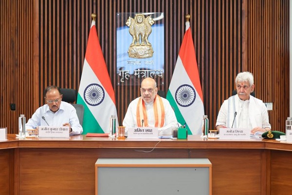 अमरनाथ यात्रा 2026 : गृह मंत्री अमित शाह ने की सुरक्षा तैयारियों की समीक्षा, अभेद्य सुरक्षा ग्रिड बनाने के निर्देश